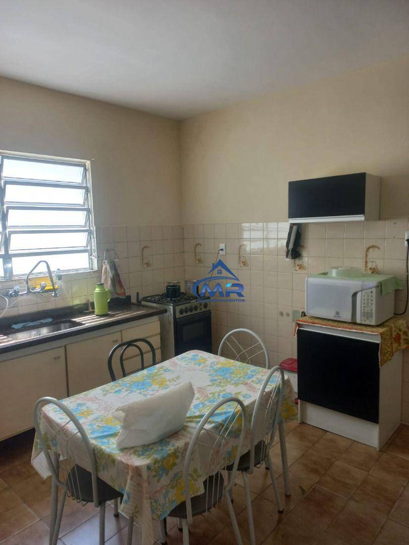 Casa à venda com 3 quartos, 130m² - Foto 7