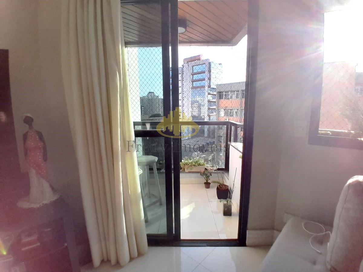 Apartamento à venda com 3 quartos, 96m² - Foto 6