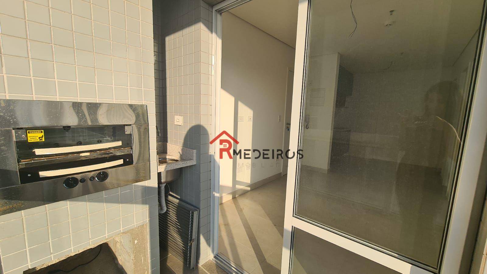 Apartamento à venda com 1 quarto, 40m² - Foto 4