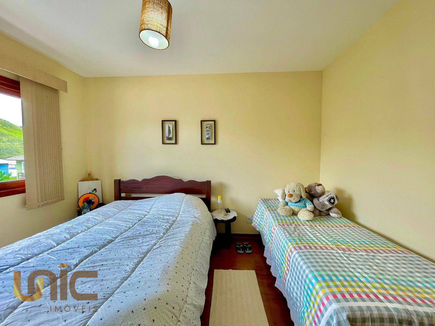 Casa de Condomínio à venda com 3 quartos, 220m² - Foto 27