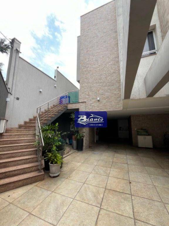 Sobrado à venda com 3 quartos, 280m² - Foto 2