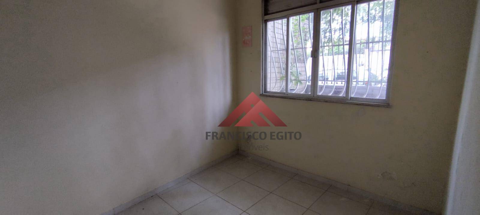 Apartamento à venda com 2 quartos, 60m² - Foto 15