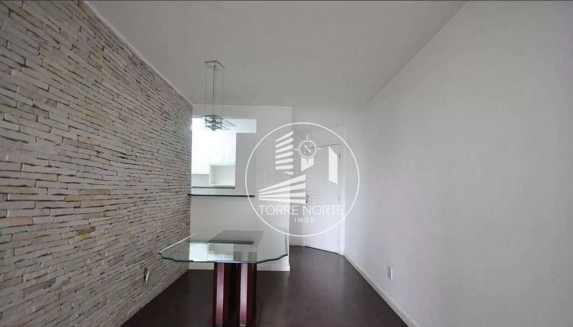 Apartamento à venda com 3 quartos, 70m² - Foto 18