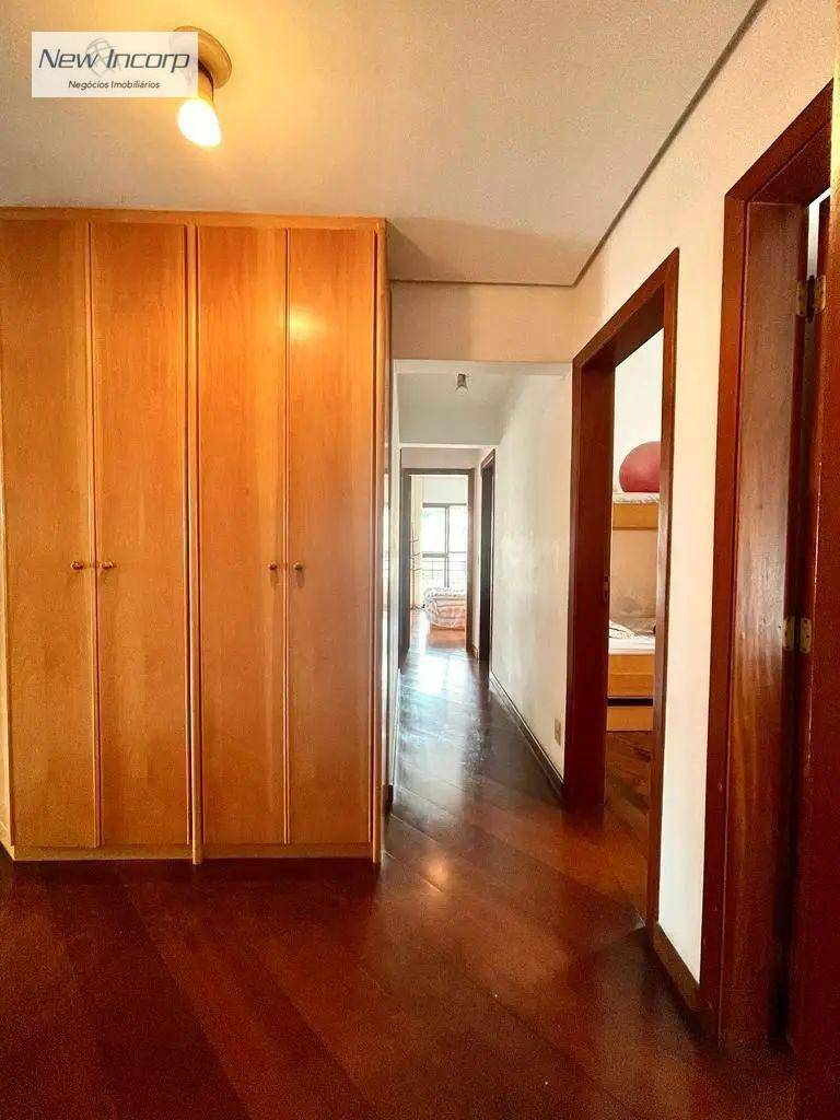 Apartamento à venda com 4 quartos, 177m² - Foto 11