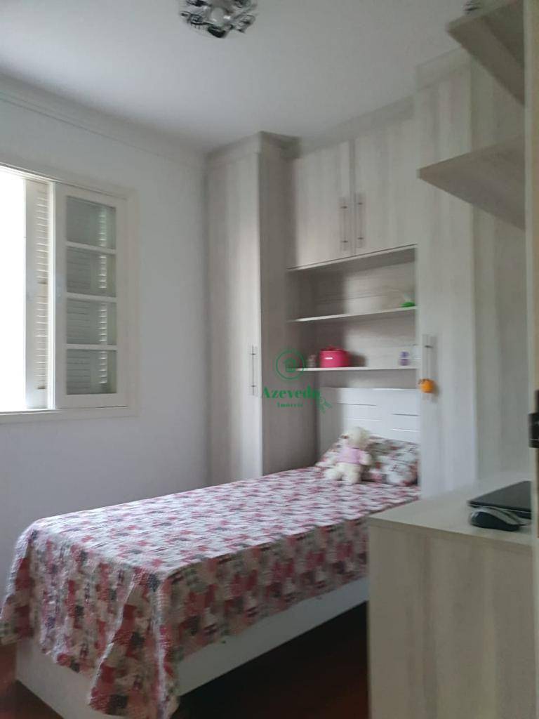 Casa à venda com 3 quartos, 250m² - Foto 7