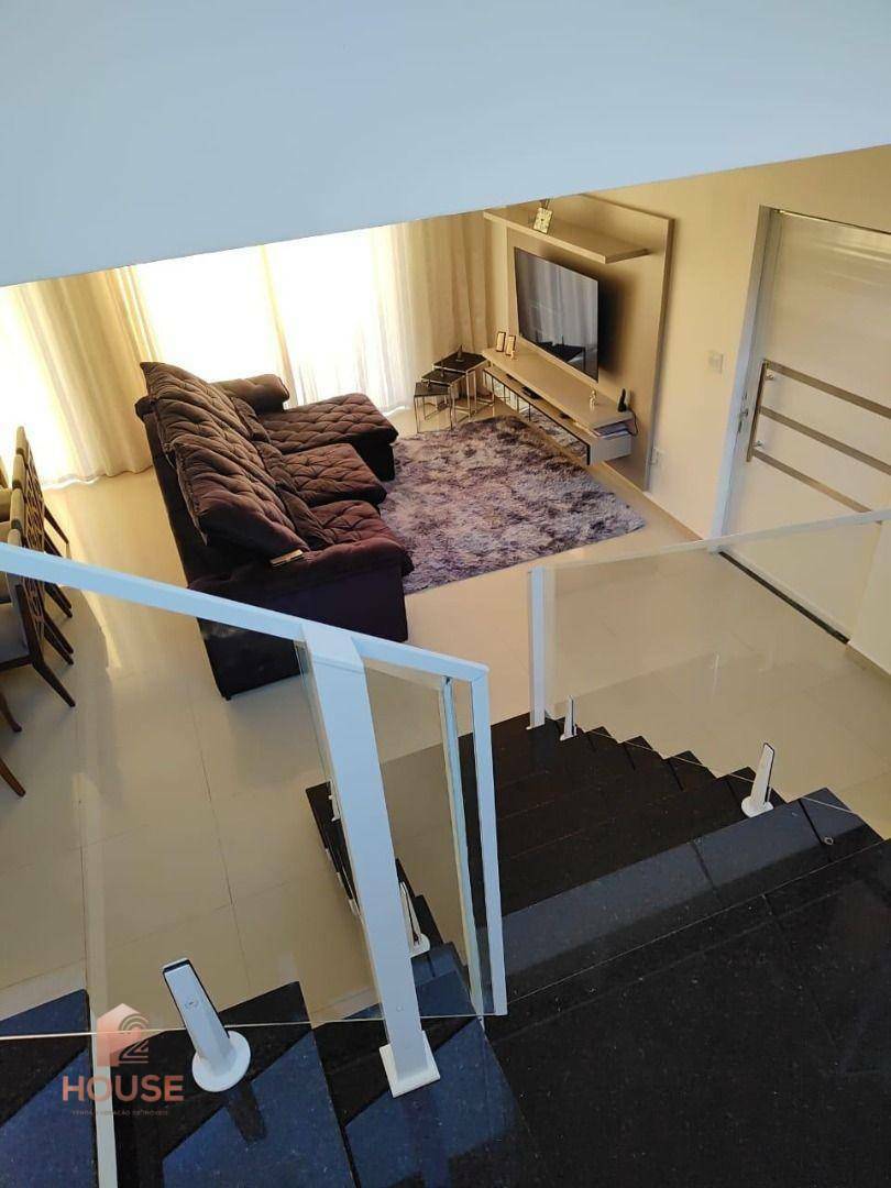 Casa de Condomínio à venda com 3 quartos, 380m² - Foto 5