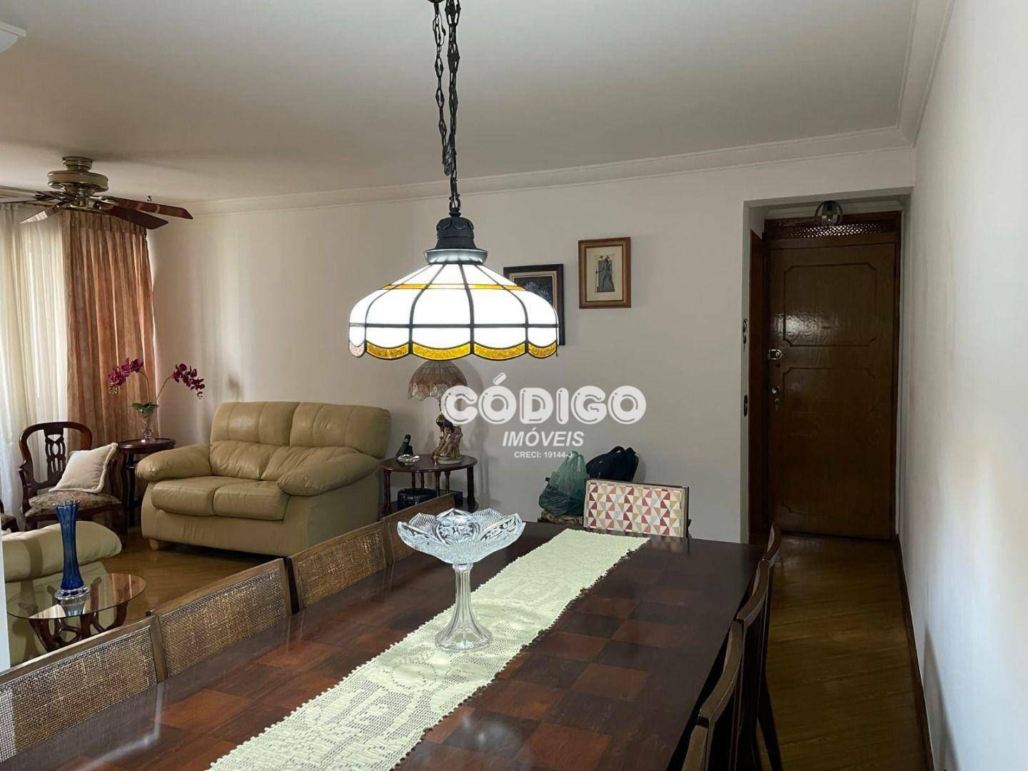 Apartamento para alugar com 3 quartos, 108m² - Foto 1