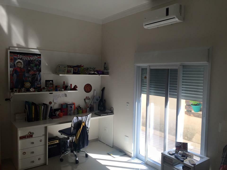 Casa de Condomínio à venda com 4 quartos, 330m² - Foto 13