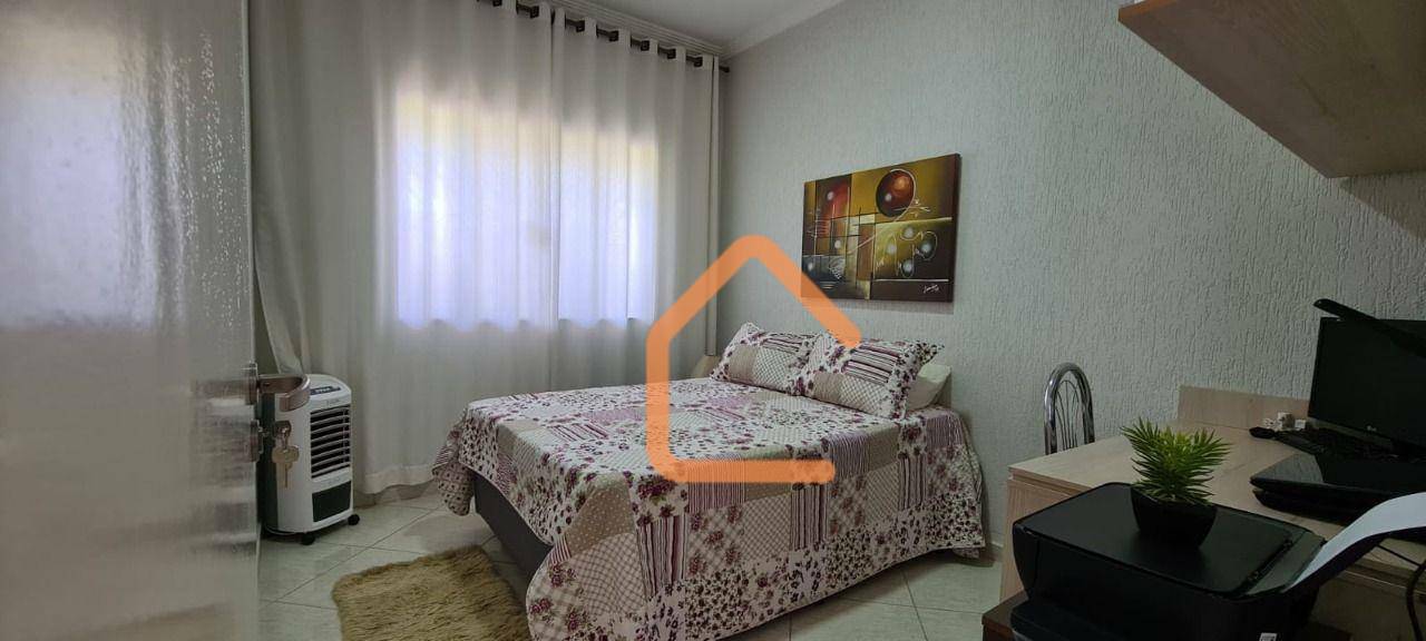 Casa à venda com 3 quartos, 105m² - Foto 4