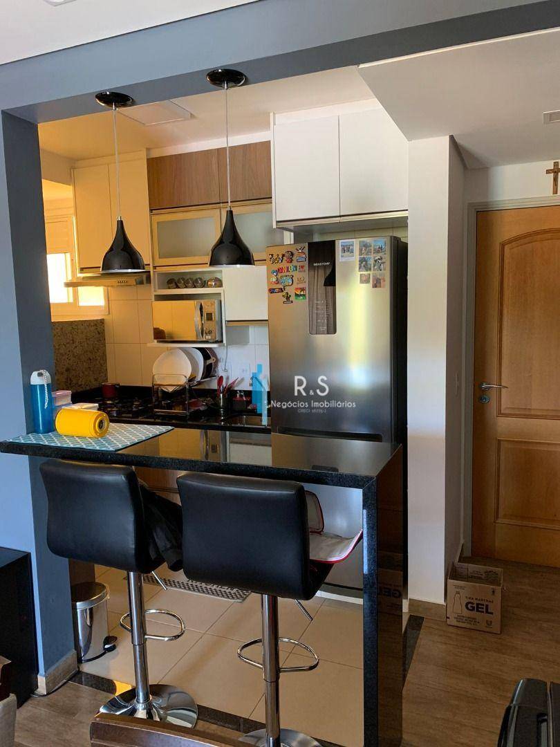 Apartamento à venda com 3 quartos, 73m² - Foto 1