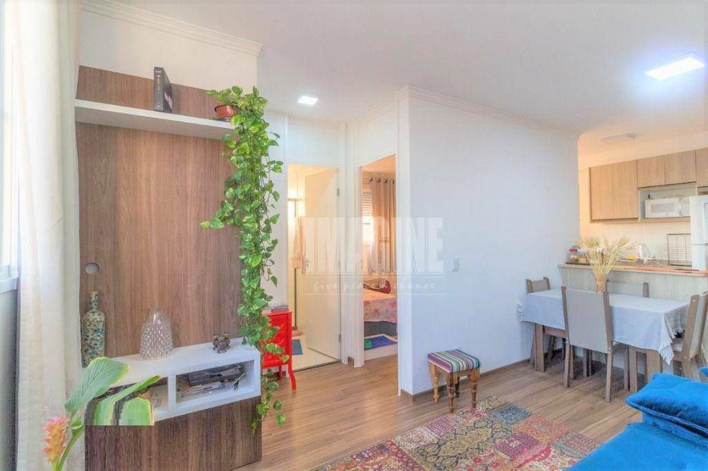 Apartamento à venda com 2 quartos, 44m² - Foto 4