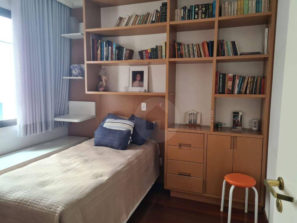 Apartamento à venda com 4 quartos, 155m² - Foto 3