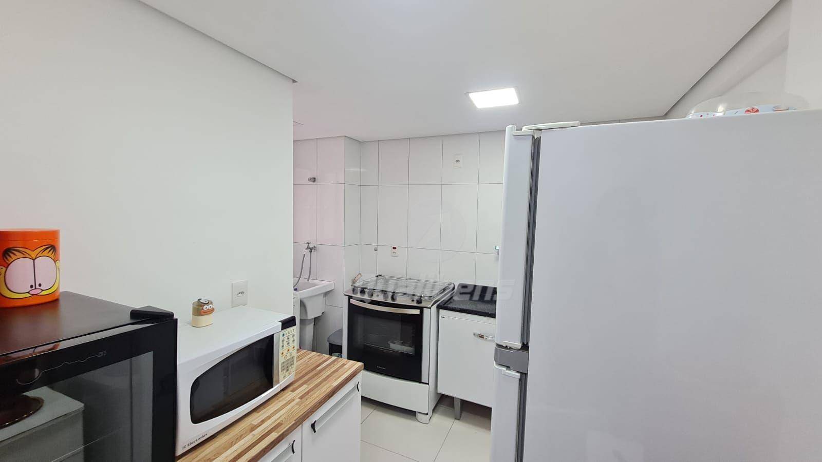 Apartamento à venda com 3 quartos, 76m² - Foto 7