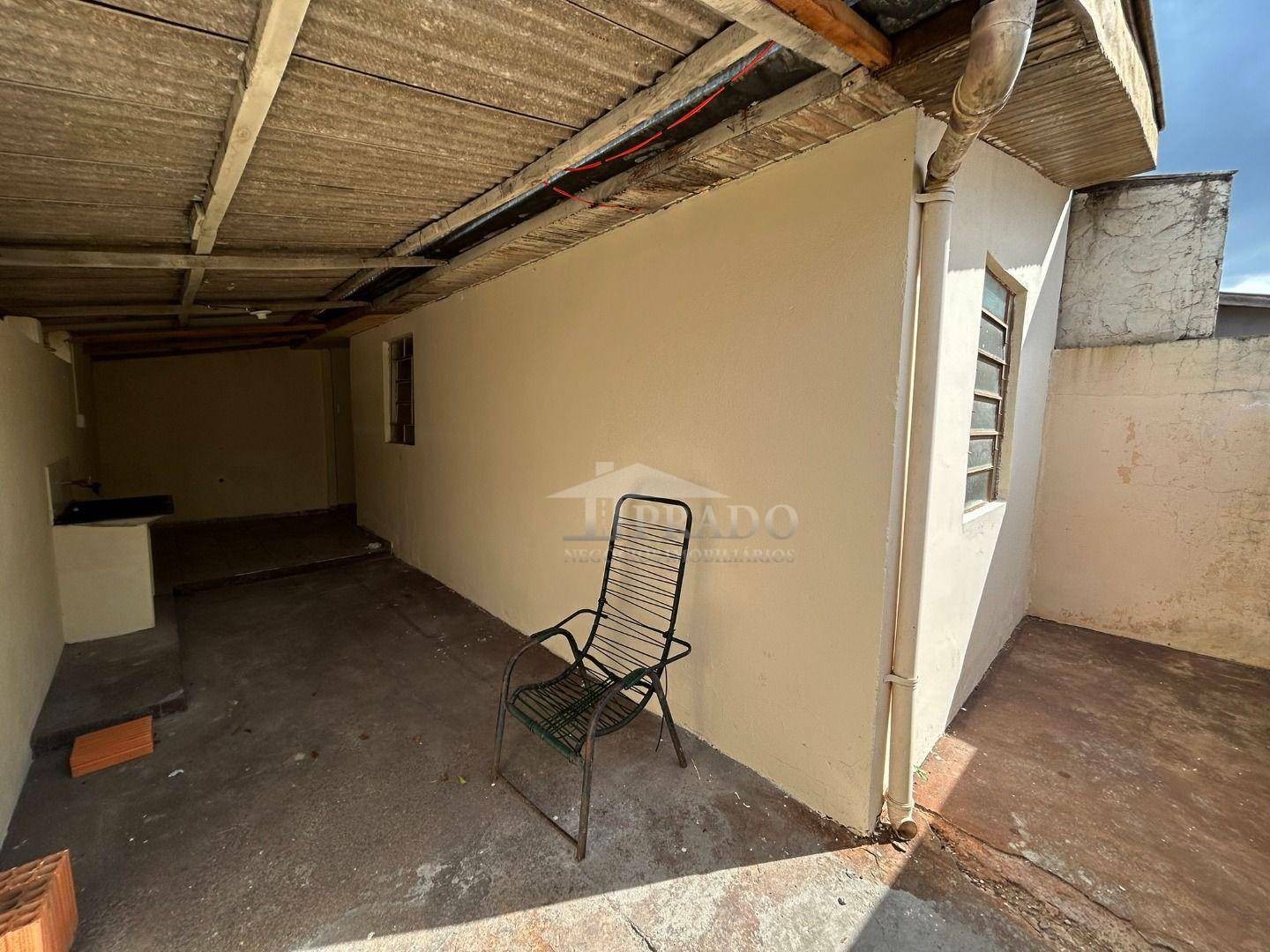 Casa para alugar com 1 quarto, 38m² - Foto 3