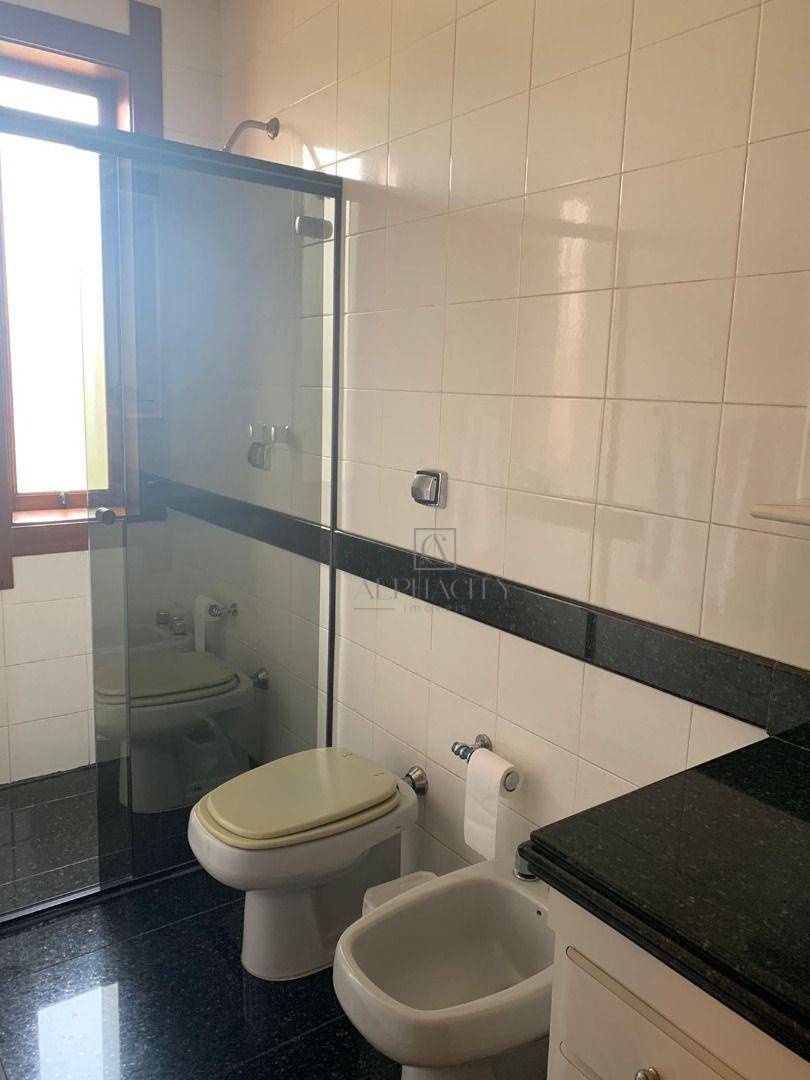 Casa de Condomínio à venda com 4 quartos, 282m² - Foto 18