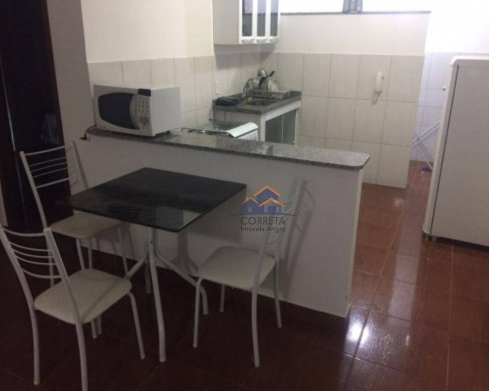 Apartamento para alugar com 2 quartos, 77m² - Foto 5