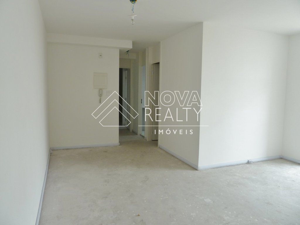 Apartamento à venda com 2 quartos, 65m² - Foto 3