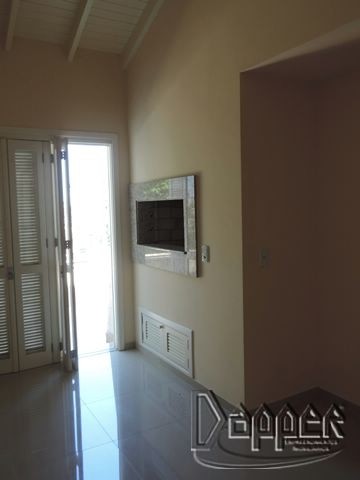 Casa à venda com 3 quartos, 220m² - Foto 6