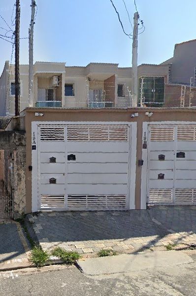 Sobrado à venda com 3 quartos, 160m² - Foto 1