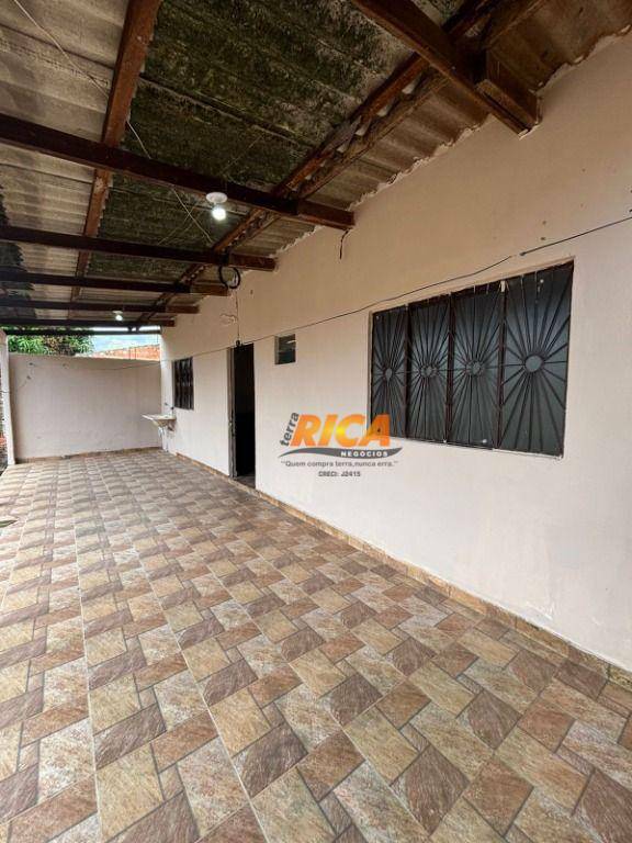 Casa à venda e aluguel com 1 quarto, 400M2 - Foto 1