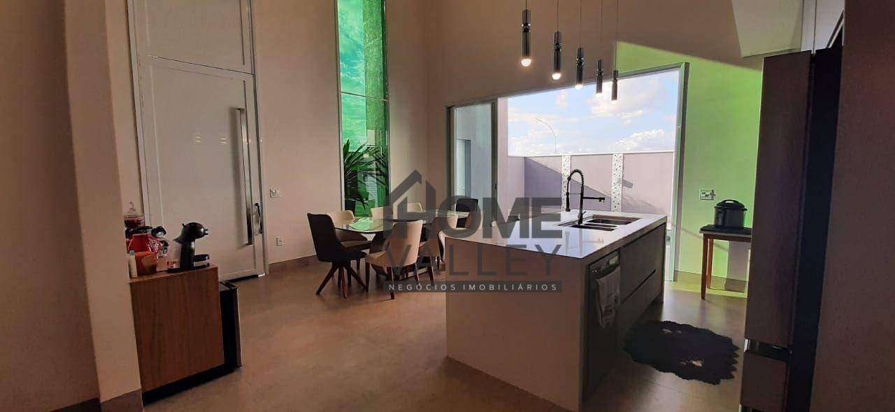 Casa de Condomínio à venda com 3 quartos, 180m² - Foto 4