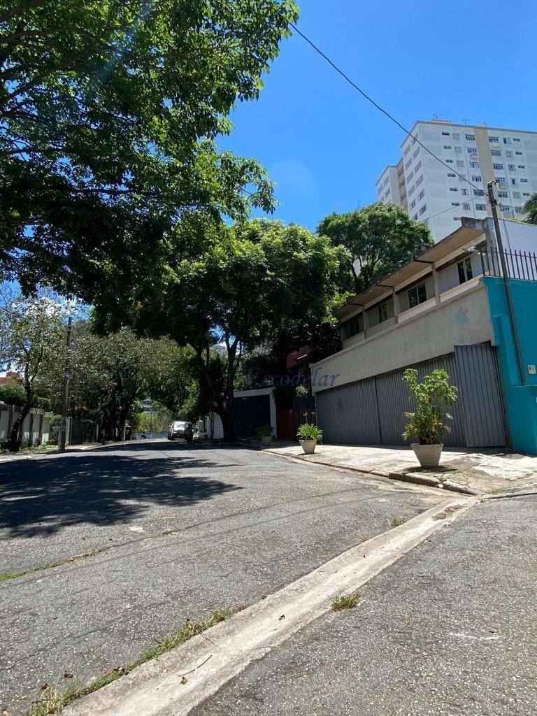 Sobrado à venda com 5 quartos, 400m² - Foto 3