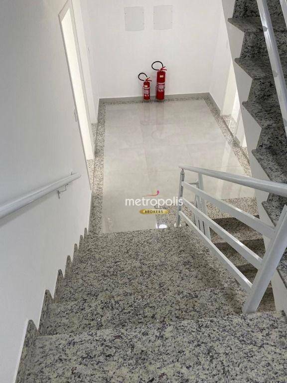 Cobertura à venda com 2 quartos, 100m² - Foto 4