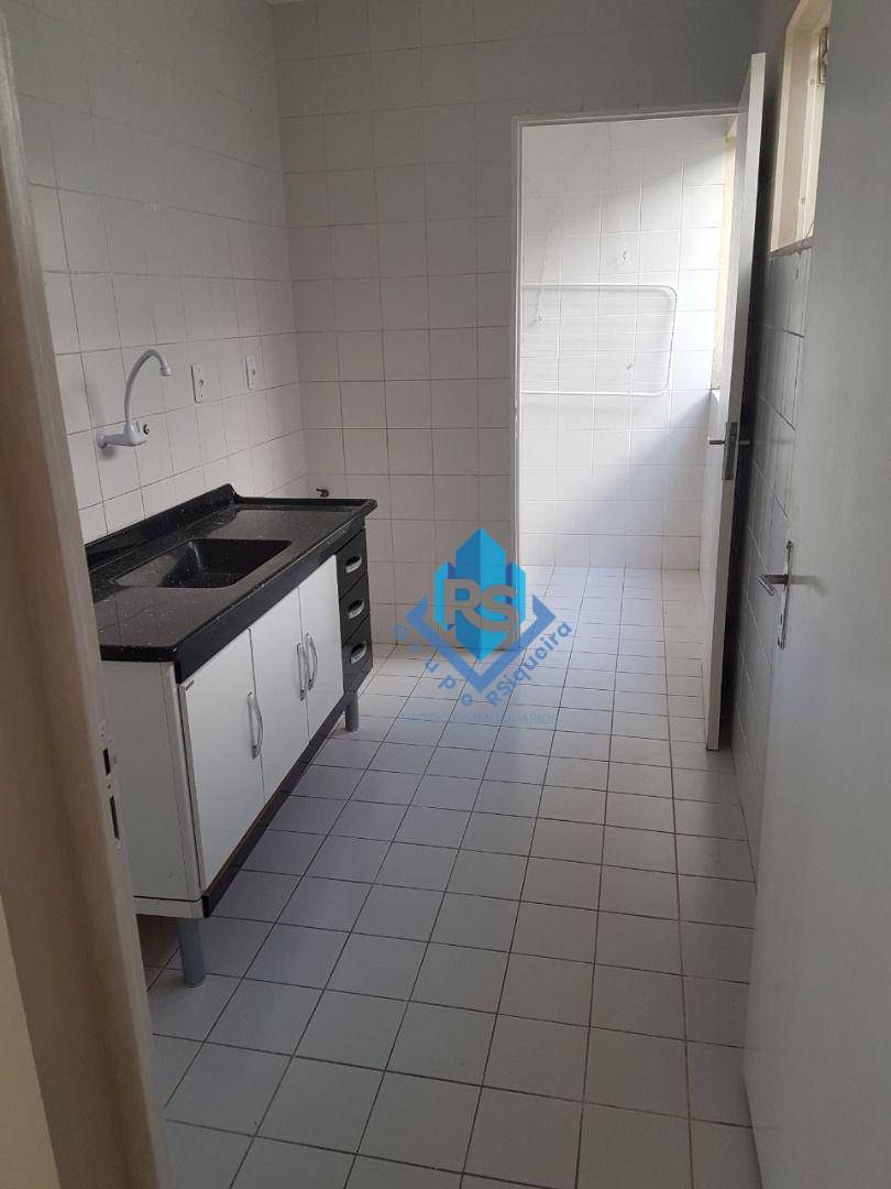 Apartamento à venda com 2 quartos, 55m² - Foto 6