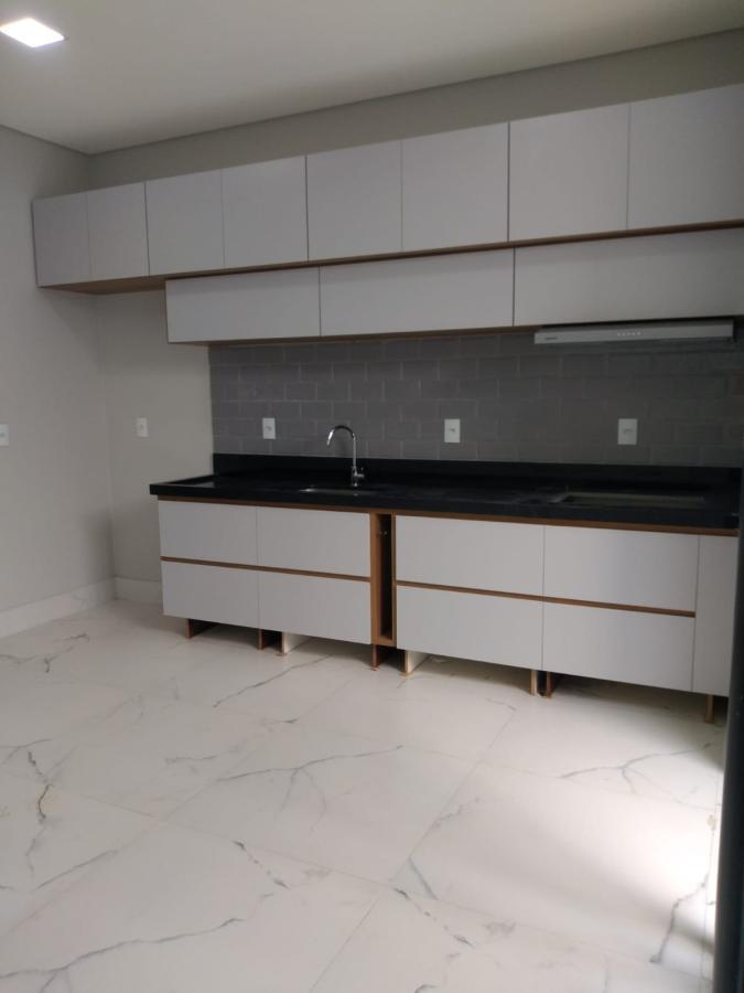 Sobrado à venda com 3 quartos, 135m² - Foto 4