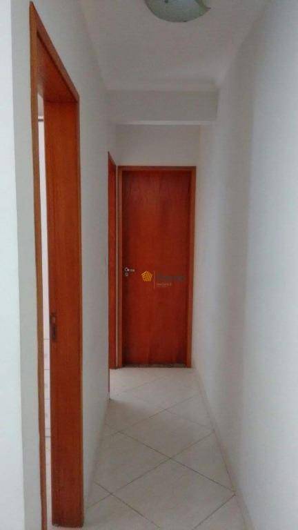 Apartamento à venda com 2 quartos, 66m² - Foto 7