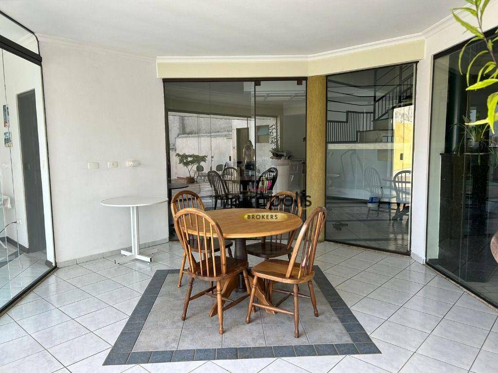 Sobrado à venda com 5 quartos, 298m² - Foto 28