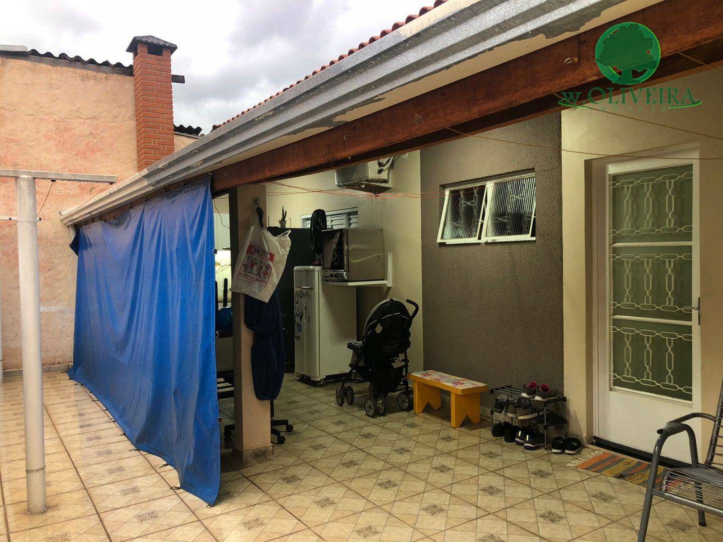 Casa à venda com 5 quartos, 193m² - Foto 16