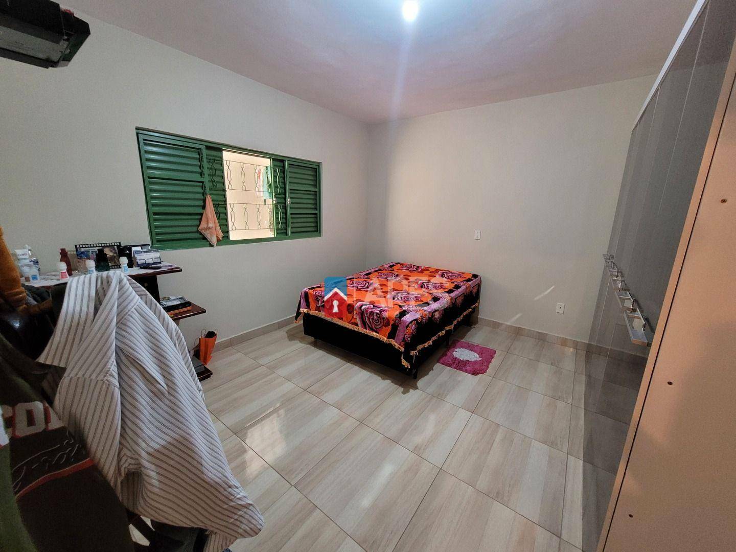 Casa à venda com 2 quartos, 100m² - Foto 8