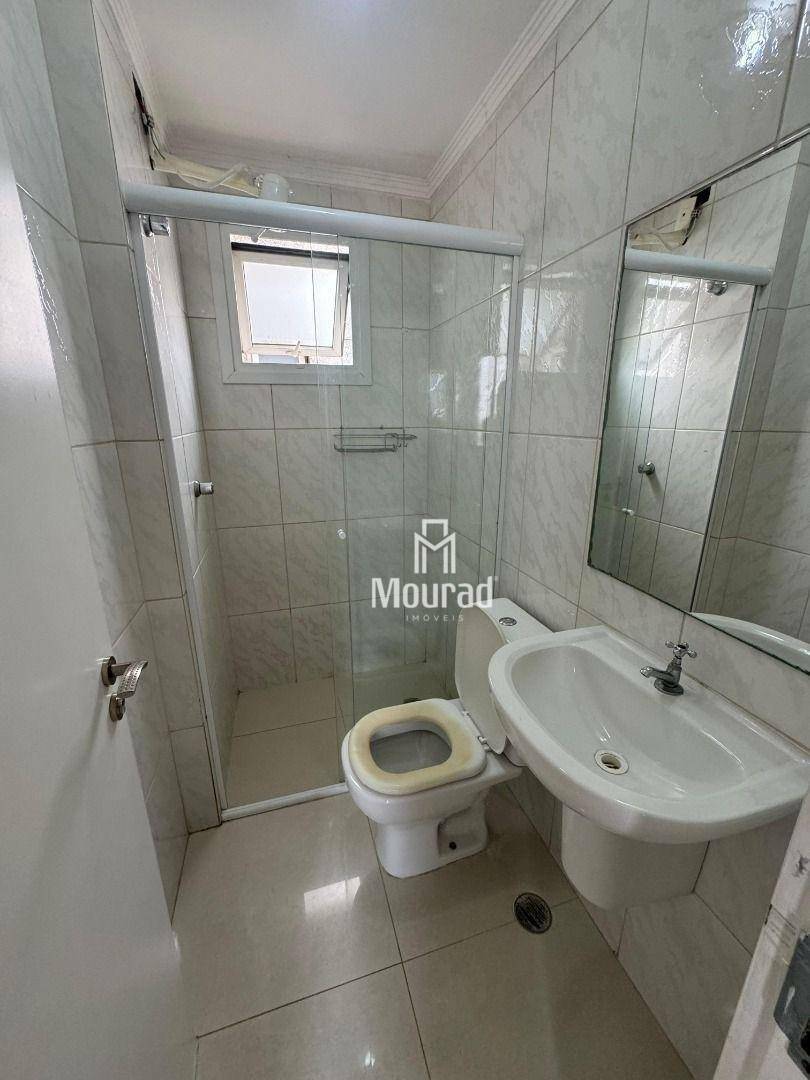 Apartamento à venda com 3 quartos, 68m² - Foto 2