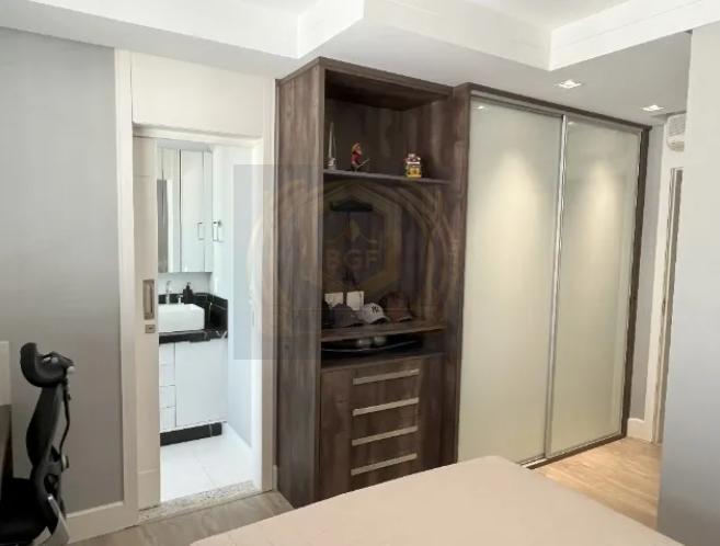 Apartamento à venda com 3 quartos, 162m² - Foto 13