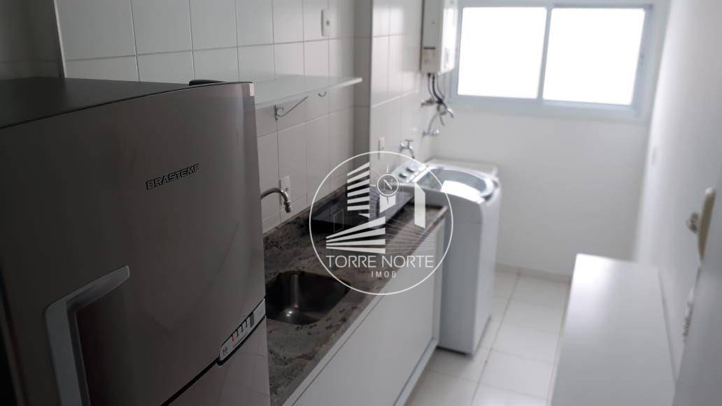 Apartamento à venda com 3 quartos, 143m² - Foto 12