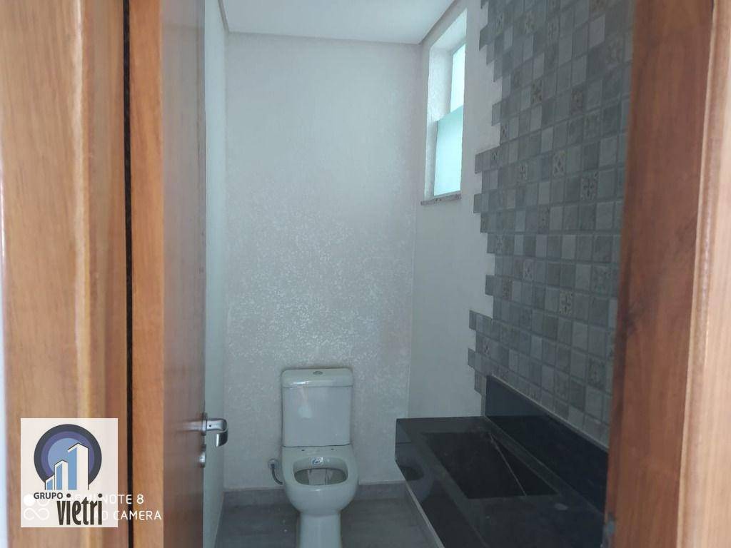 Sobrado à venda com 3 quartos, 200m² - Foto 8