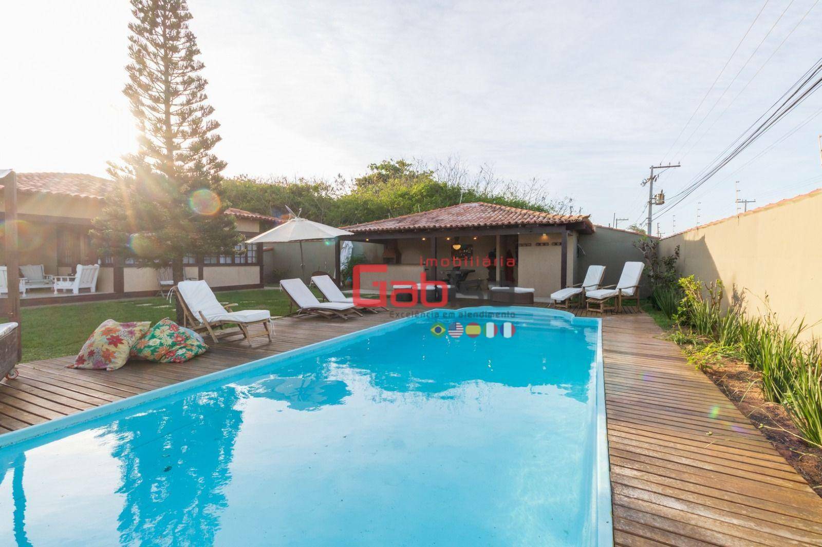 Casa à venda com 4 quartos, 250m² - Foto 6