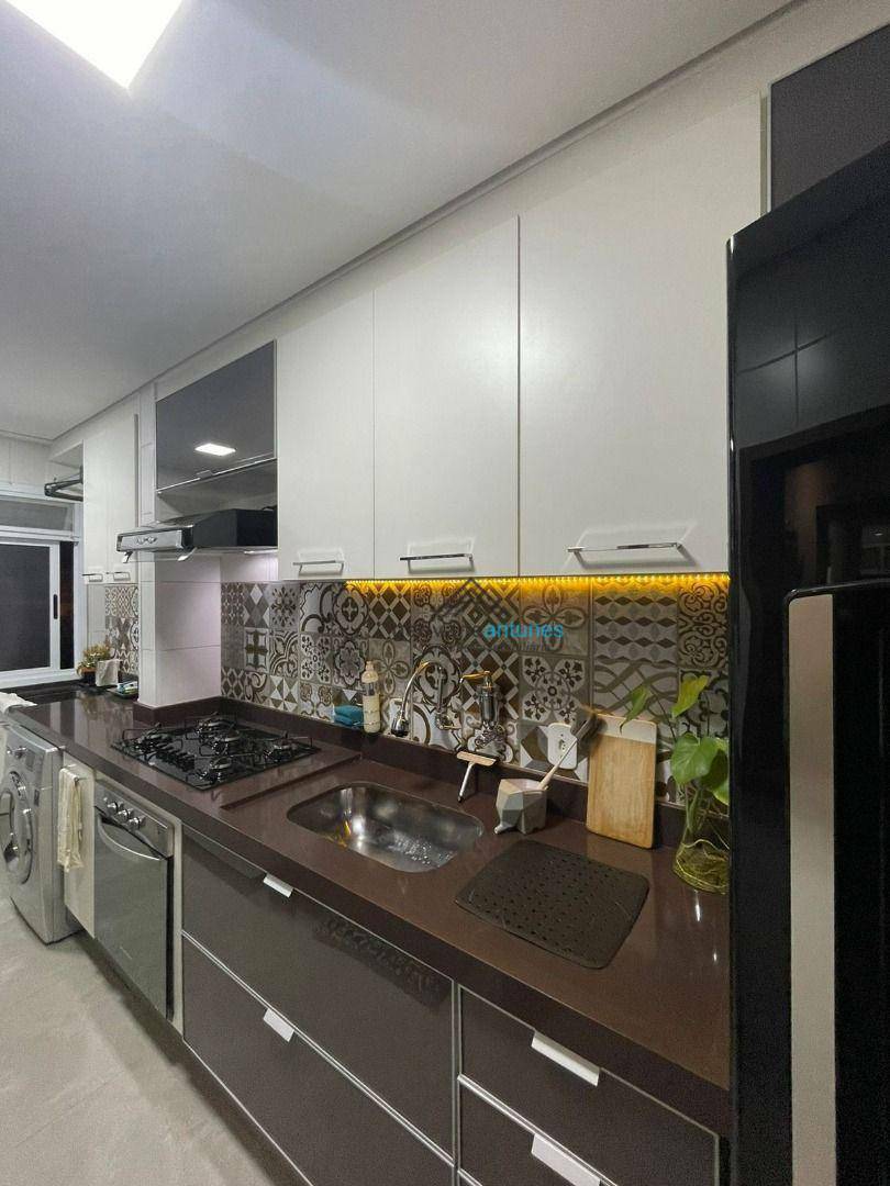 Apartamento à venda com 2 quartos, 52m² - Foto 3