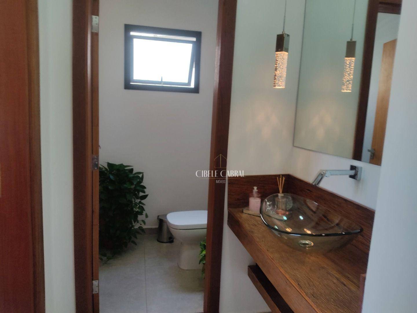 Casa de Condomínio à venda com 3 quartos, 228m² - Foto 4