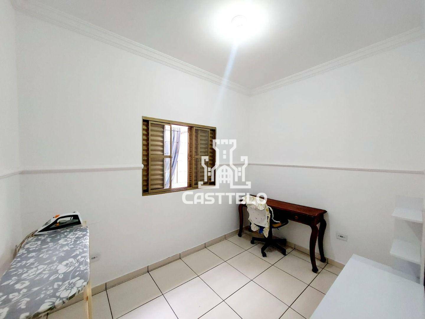 Casa à venda com 3 quartos, 110m² - Foto 10