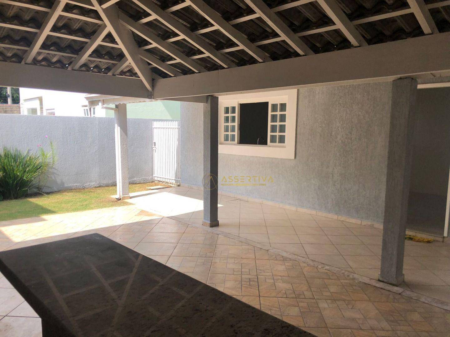 Casa, 5 quartos, 270 m² - Foto 1