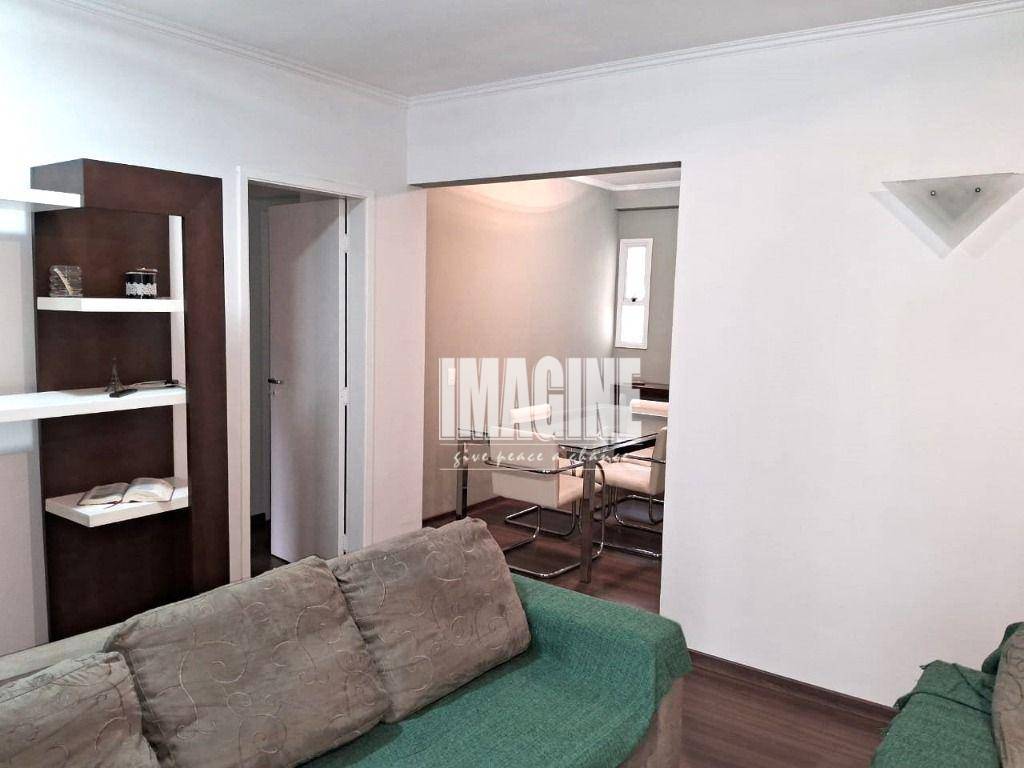 Apartamento à venda com 3 quartos, 93m² - Foto 3