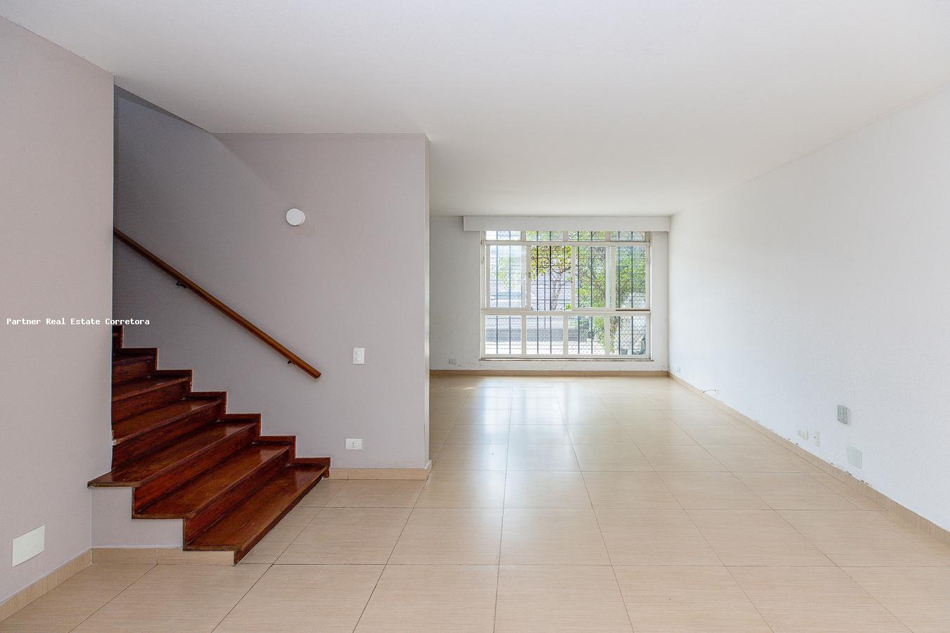 Casa à venda com 3 quartos, 225m² - Foto 17