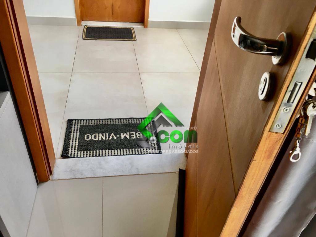 Apartamento à venda com 3 quartos, 97m² - Foto 6