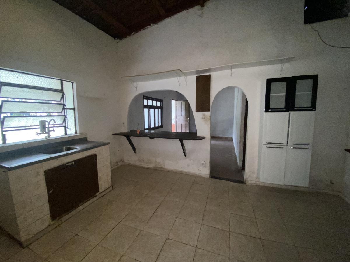 Casa à venda com 2 quartos, 900m² - Foto 8