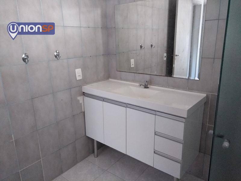 Apartamento à venda com 3 quartos, 83m² - Foto 13