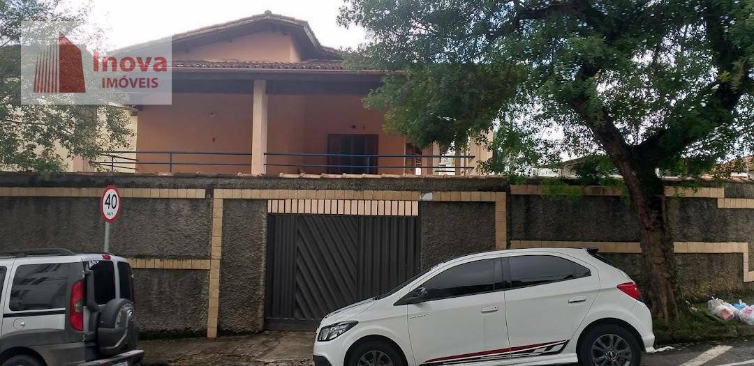 Casa à venda com 4 quartos, 400m² - Foto 8