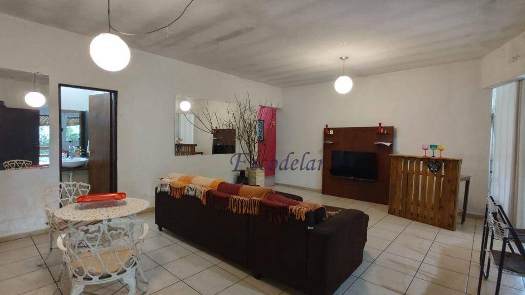 Casa à venda com 4 quartos, 250m² - Foto 15