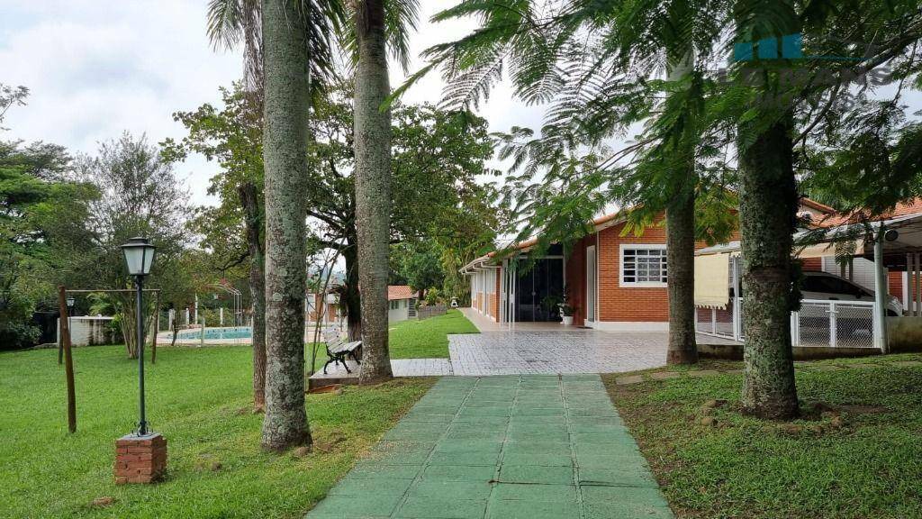 Chácara à venda com 5 quartos, 400m² - Foto 6